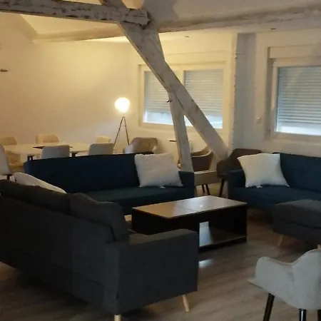 Daire ++++ Duplex Renove 5 Pieces 150m2 A 8 Mn De La Place Dalton ++++